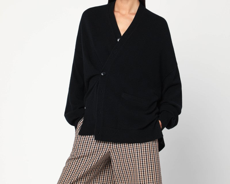 EXTREME CAshMERE FAQ: Fit, Care & Icon Styles