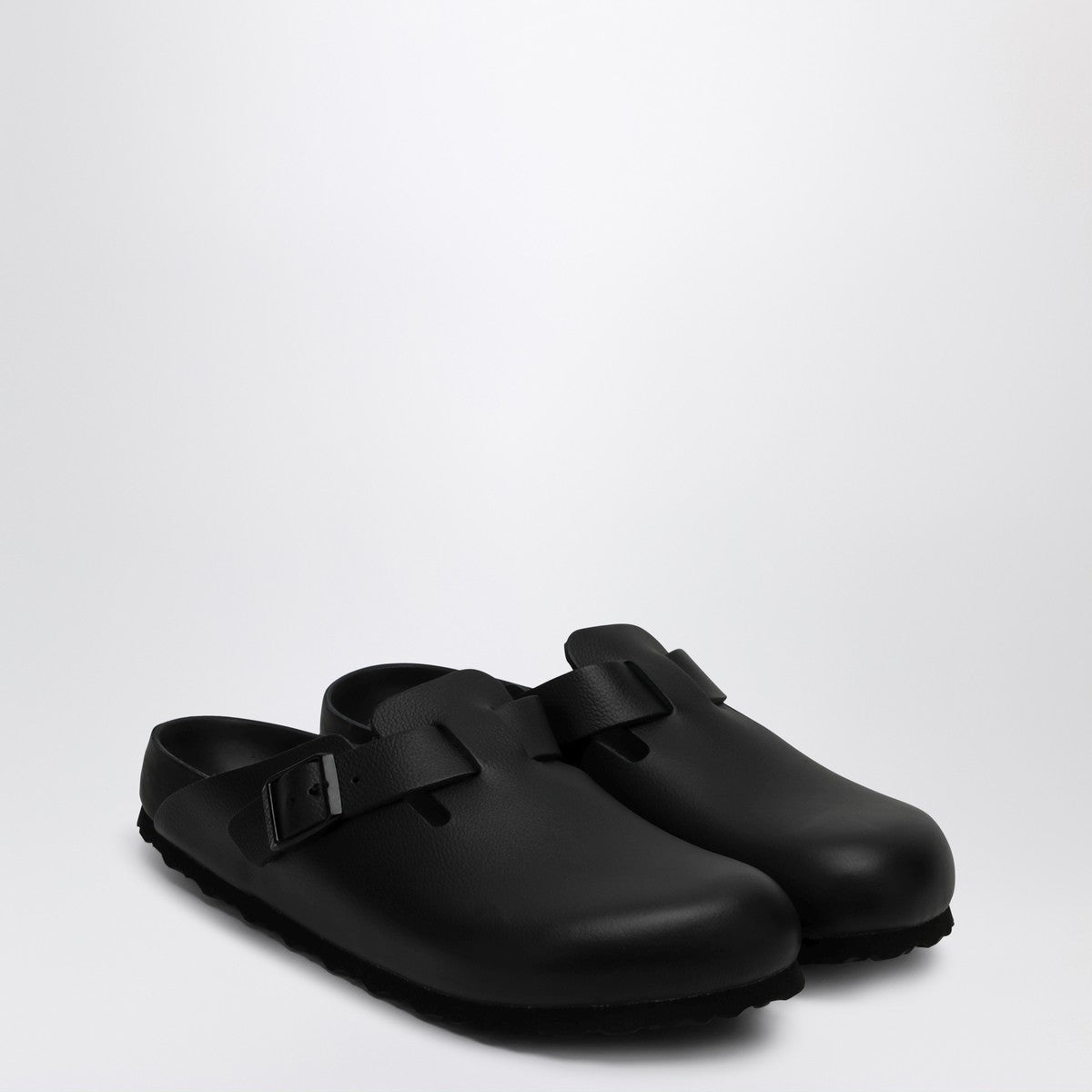 Birkenstock Boston slipper in smooth black leather