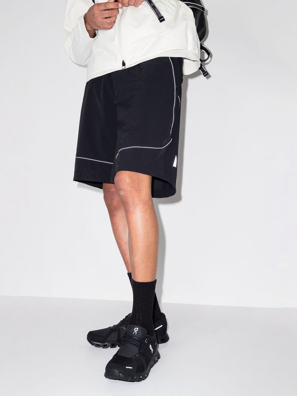 ON Sneakers Black — Men’s Cloud 5 Running Sneakers