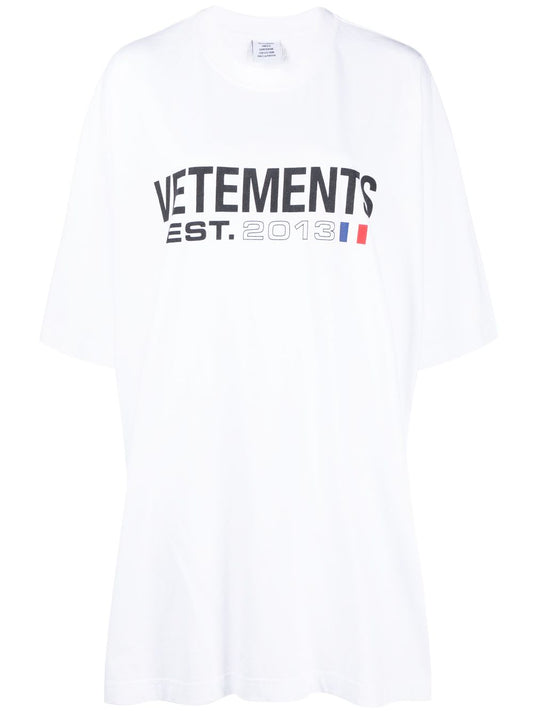 Vetements White Logo-Print T-Shirt — Oversized Cotton Comfort