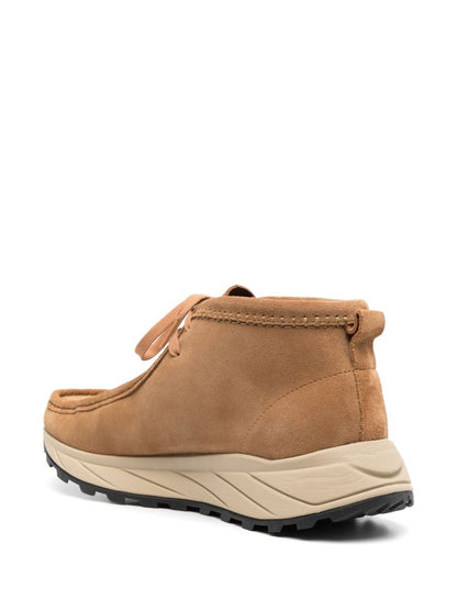 Bottes Clarks en daim beige à semelle épaisse