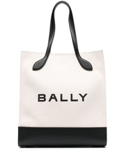Sacs Bally.. Sac fourre-tout blanc