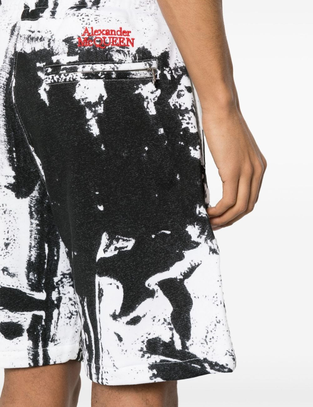 110201843---ss24---alexandermcqueenmain---781888qxaaw9080_1_p.jpg
