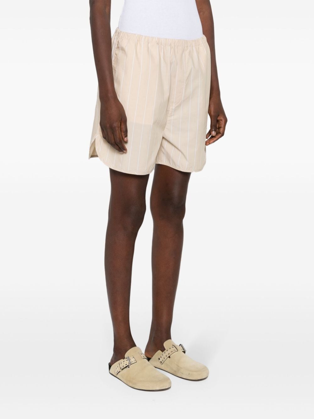 Filippa K Shorts Beige in organic cotton