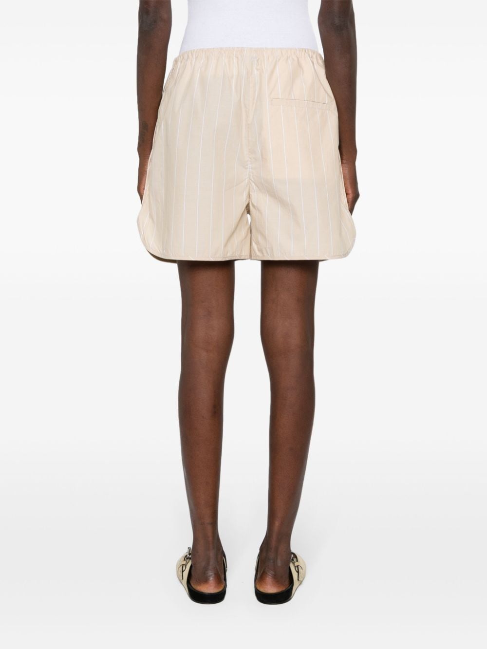 Filippa K Shorts Beige in organic cotton