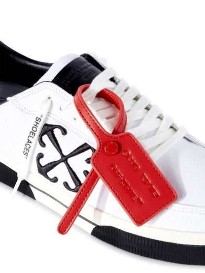 Baskets Off White en toile blanche et cuir