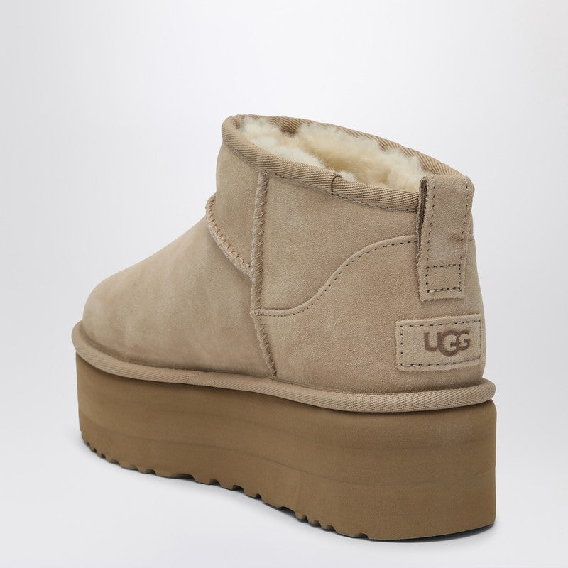 Bottes UGG Classic Ultra Mini avec plateforme couleur sable