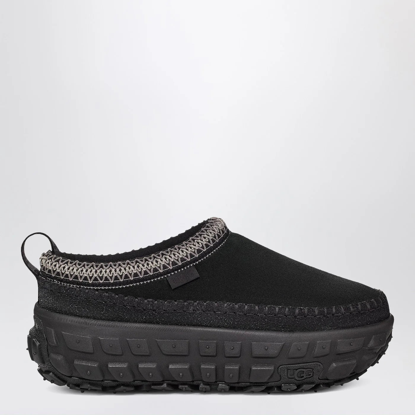 UGG Venture Daze black suede