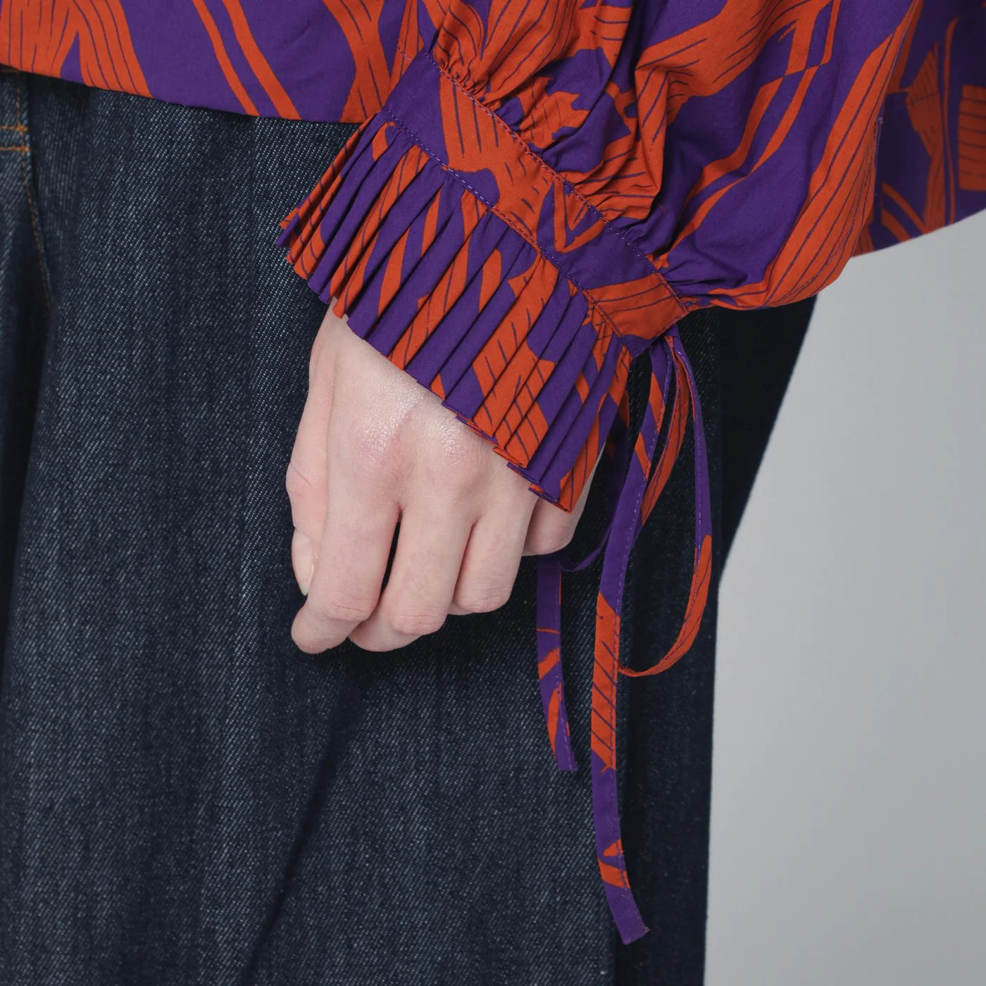 Dries Van Noten Loose shirt with ruffle details and Crushed Stripe print