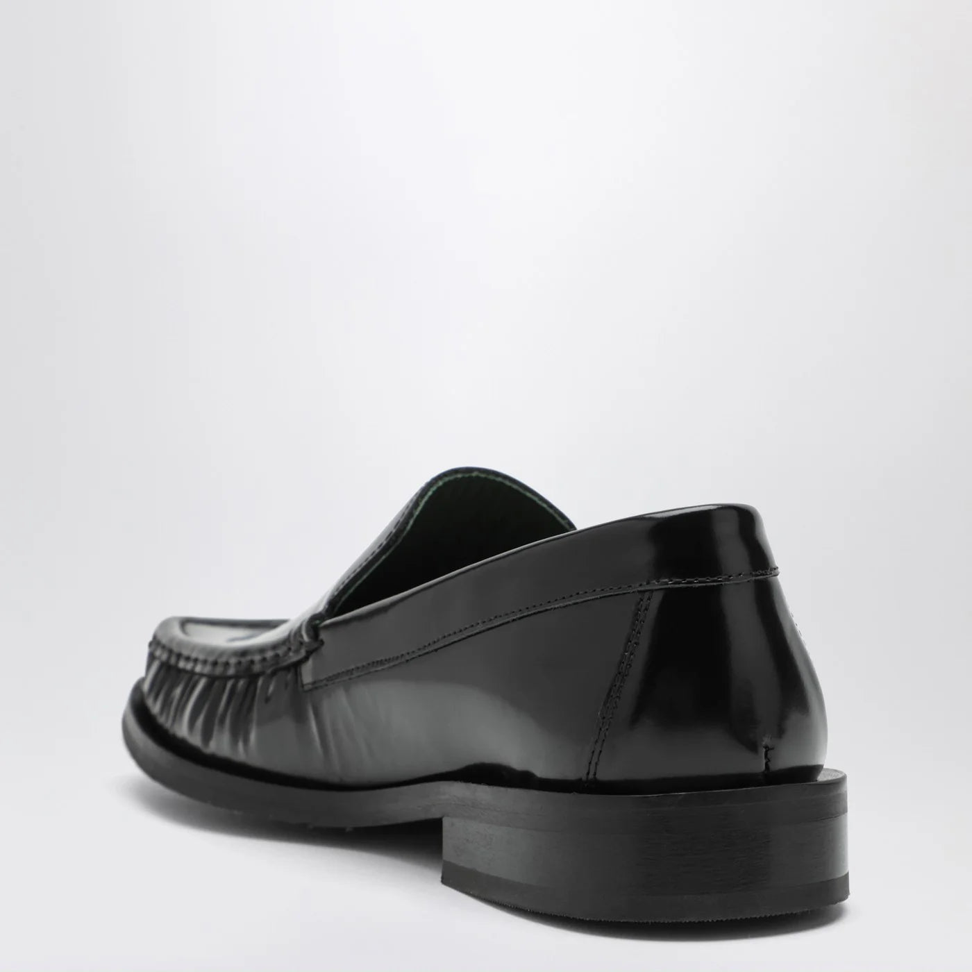 VINNY's Black leather Micahel moccasins