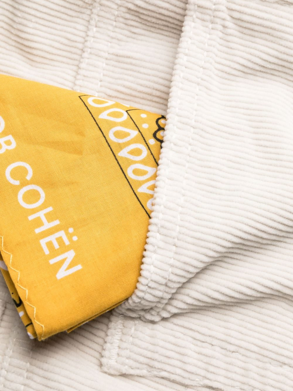 Vaqueros Jacob Cohen de pana de algodón elástico blanco