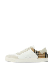 Burberry Sneakers White calf leather with Vintage Check