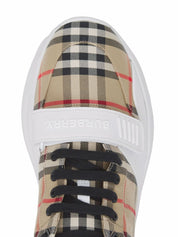 Burberry Sneakers White with Vintage Check