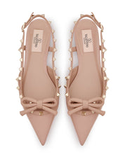 Chaussures plates Valentino Garavani en cuir poudré Rockstud slingback