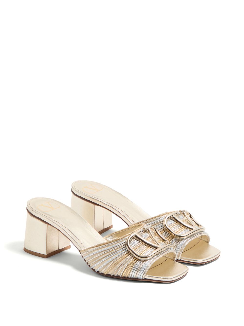 Sandalias Valentino Garavani mules de piel plateada