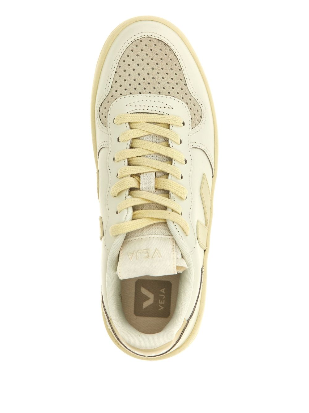 Veja Sneakers Beige low-top design