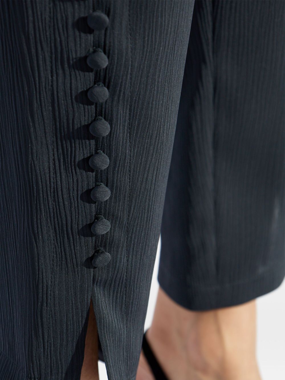 Pantalon Emporio Armani bleu avec taille élastique