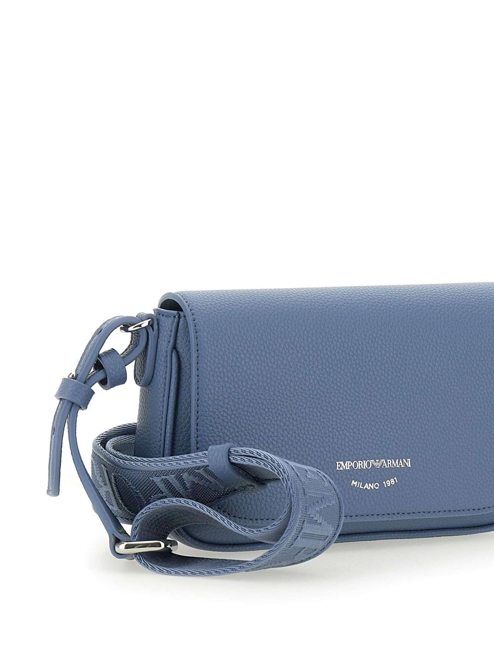 Bolsos Emporio Armani.. Bolso de hombro gris