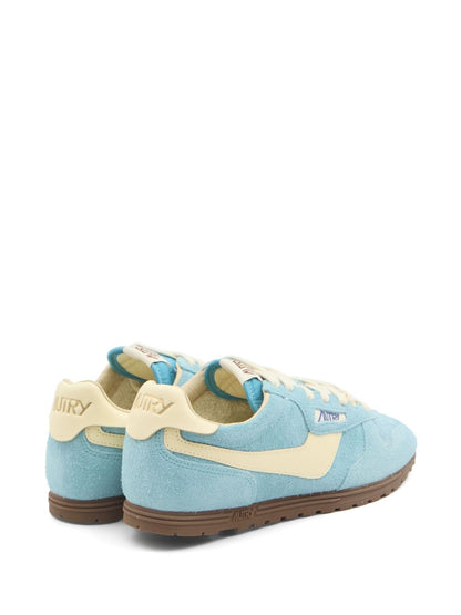 Autry Sneakers Clear Blue — Women's Leather Sneakers