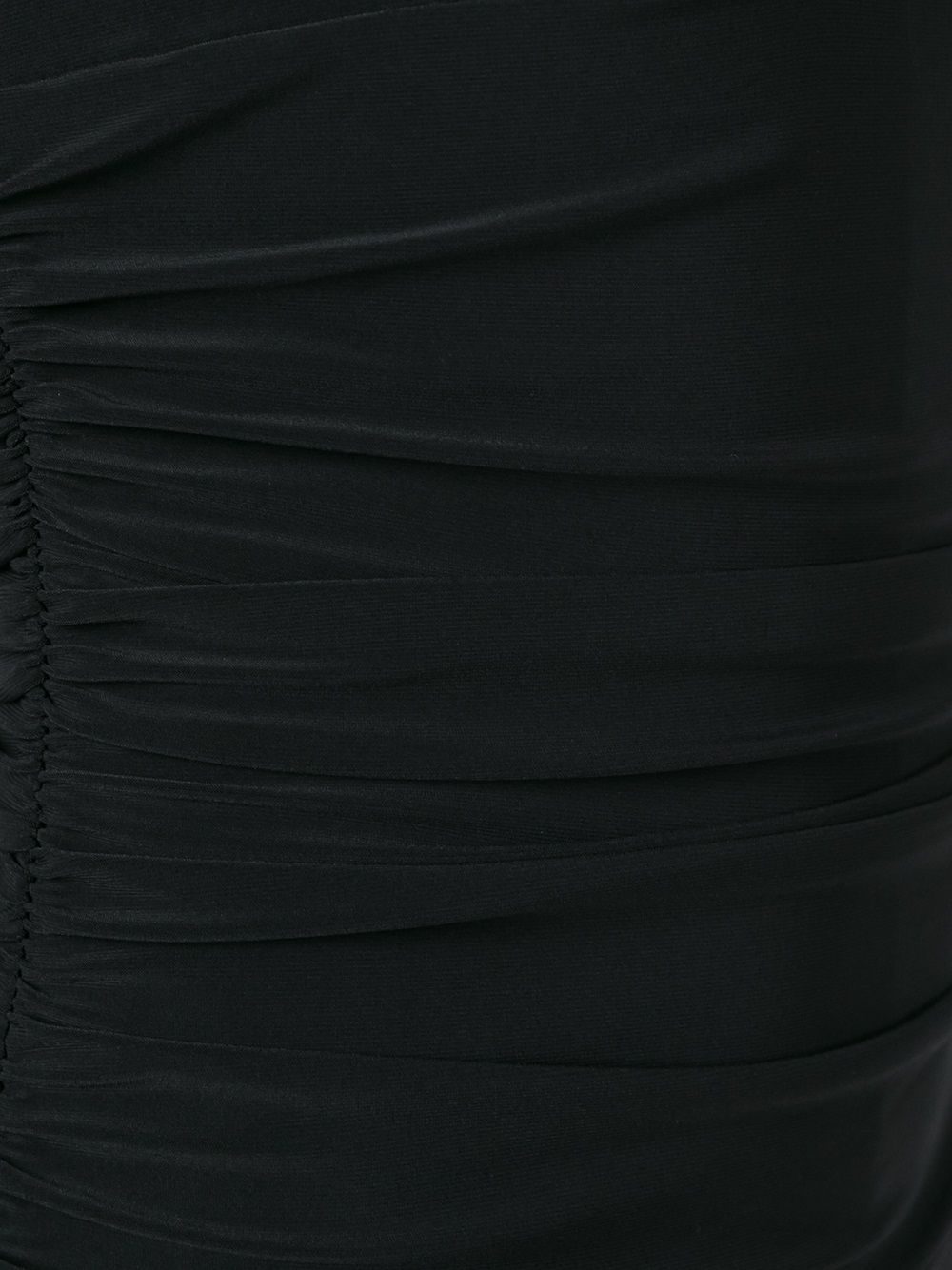 Norma Kamali Robes Combinaison noire à col en V