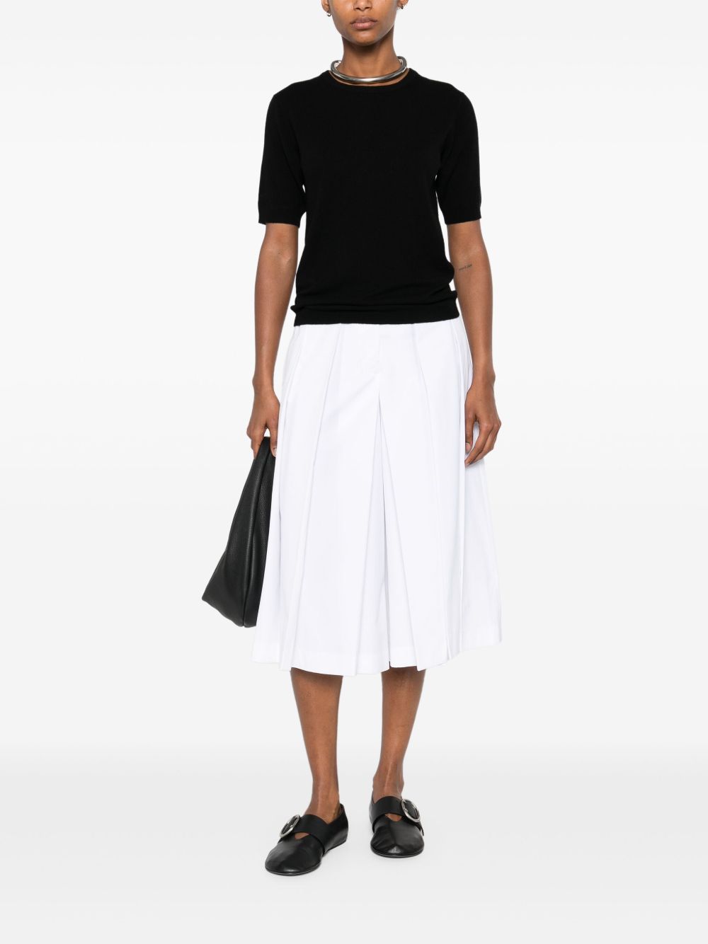 Suéteres SOFT GOAT negros