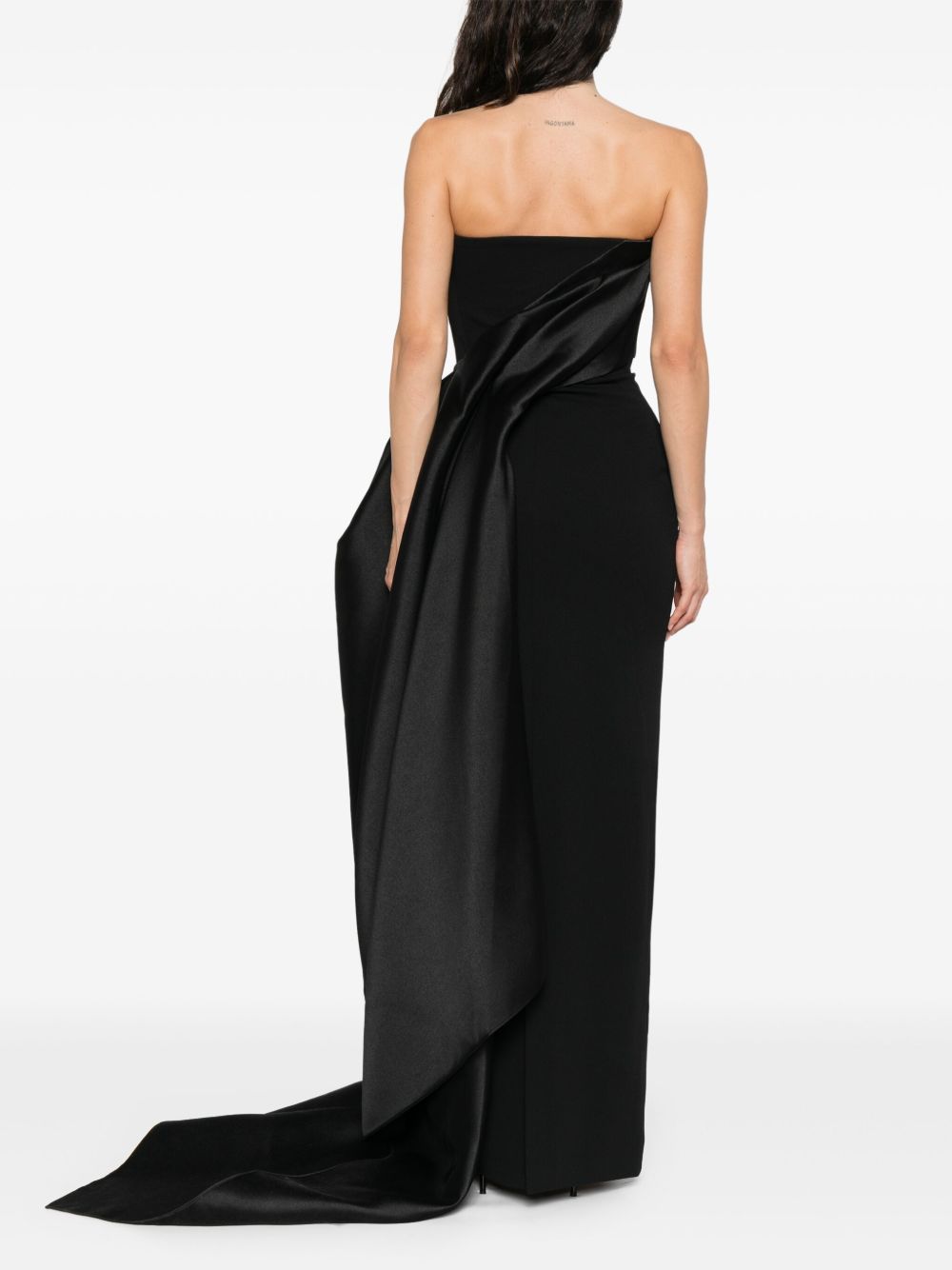 Robe longue noire à épaules dénudées Kinsley de Solace London