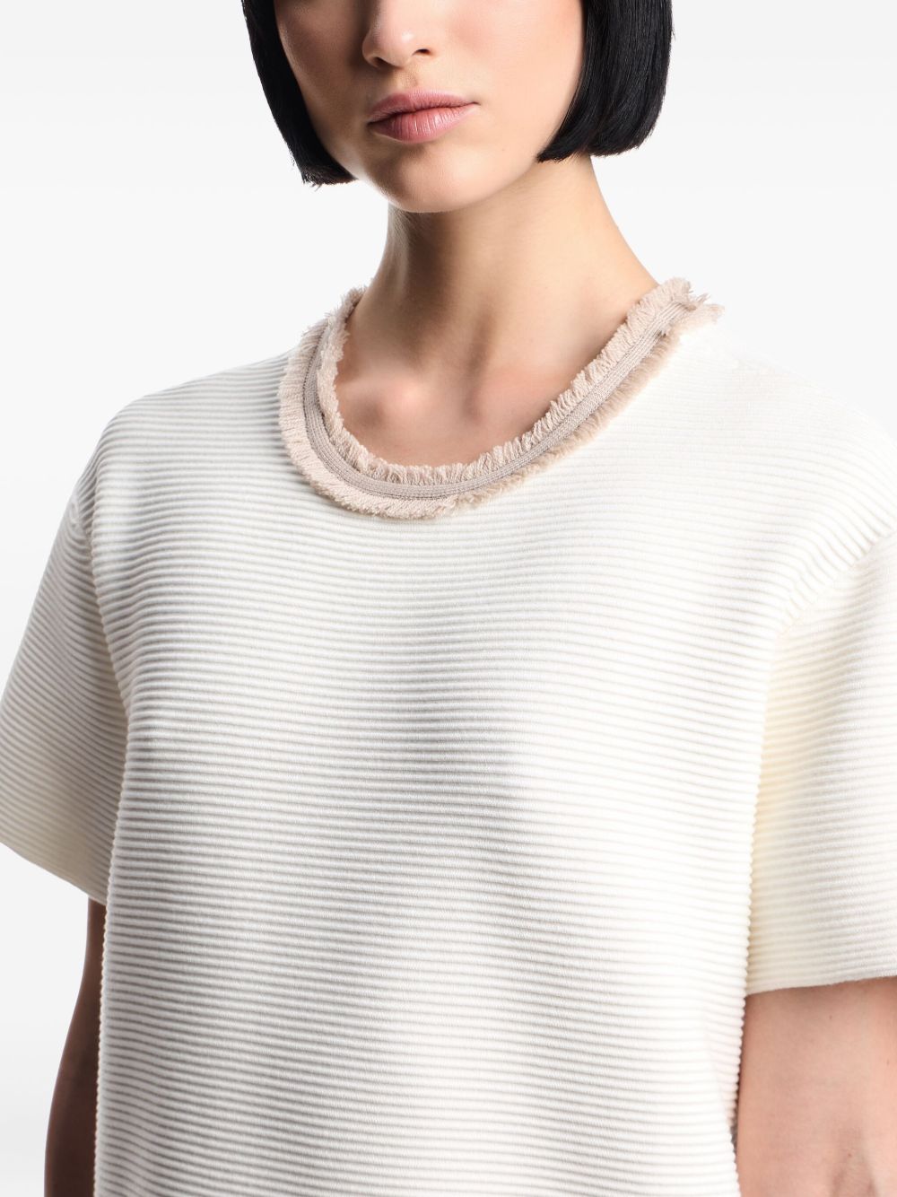 Robes Emporio Armani blanches