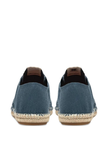 AUTRY Sneakers Clear Blue — Canvas Elegance for Men