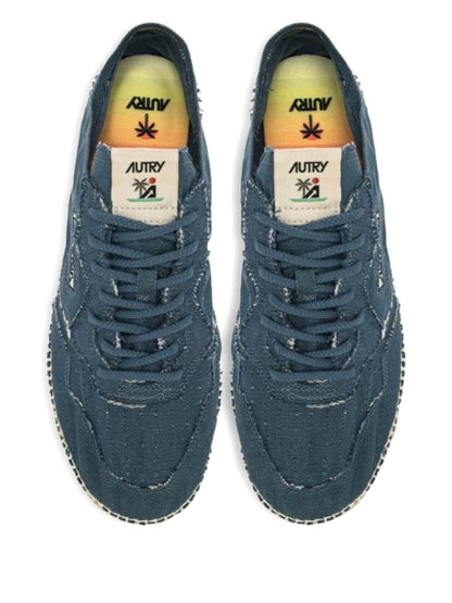 AUTRY Sneakers Clear Blue — Canvas Elegance for Men