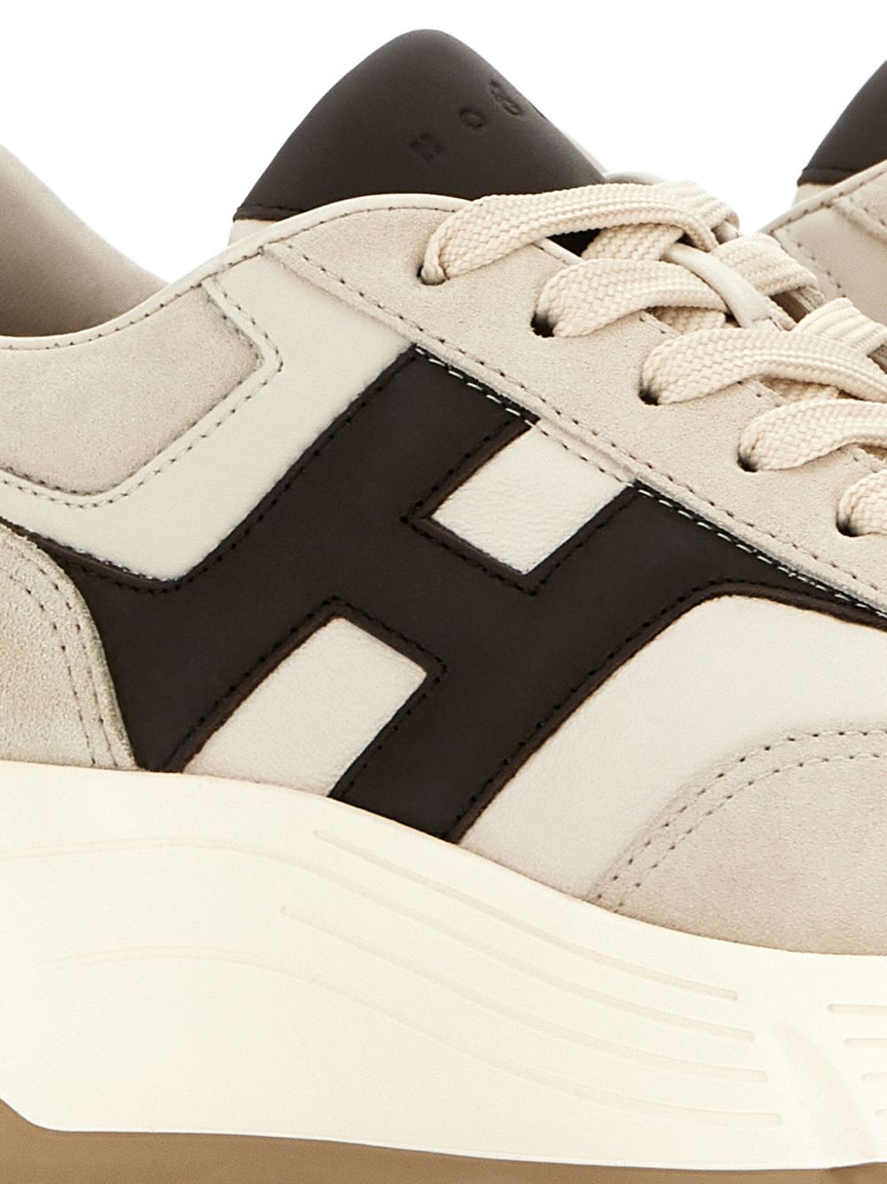 HOGAN PRE Beige Sneakers — Leather Lace‑Up Comfort