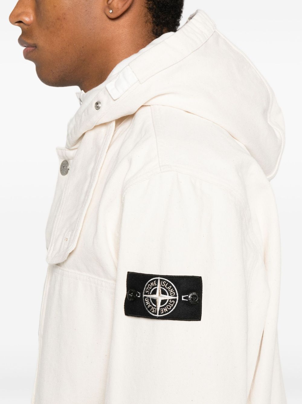 Abrigo parka color marfil de Stone Island Coats