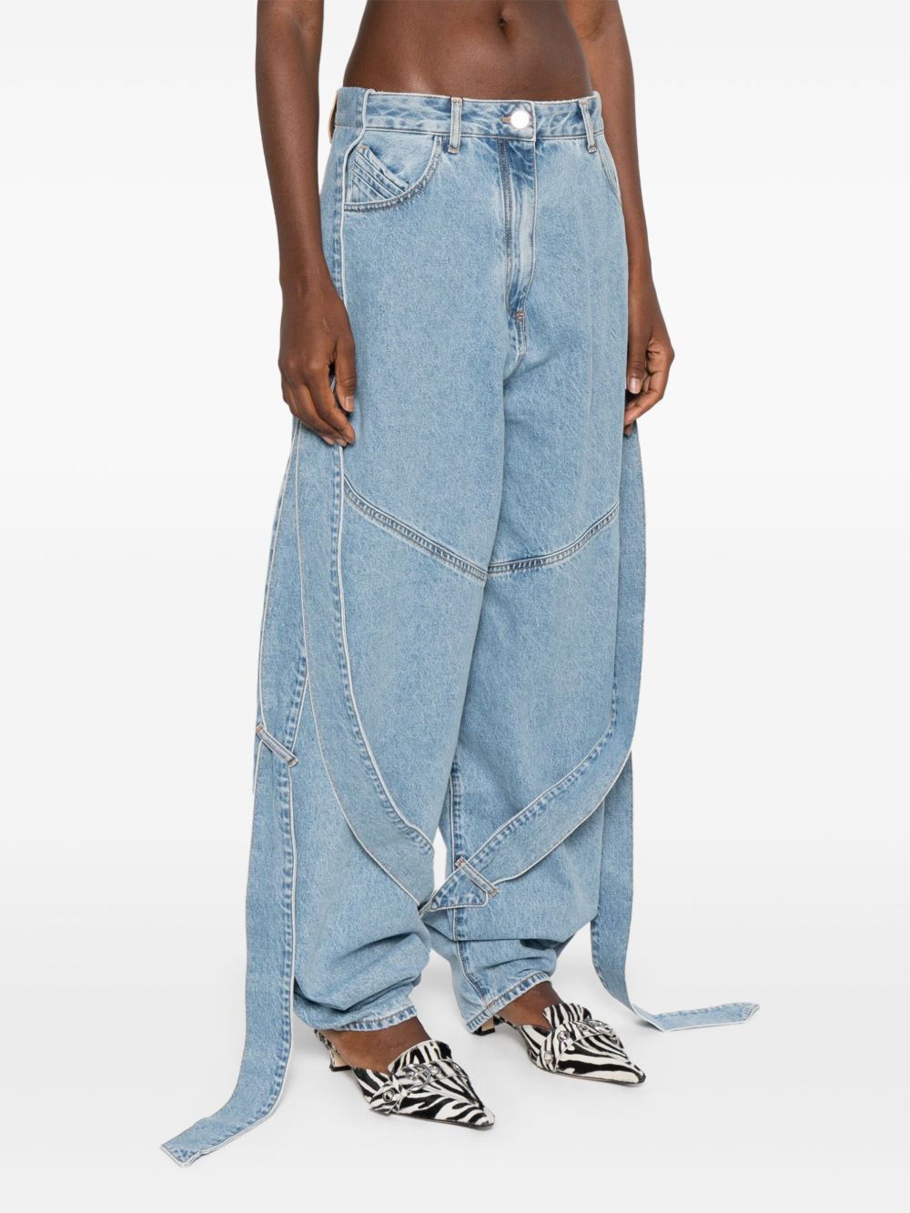El denim de pierna ancha azul claro de Attico Jeans