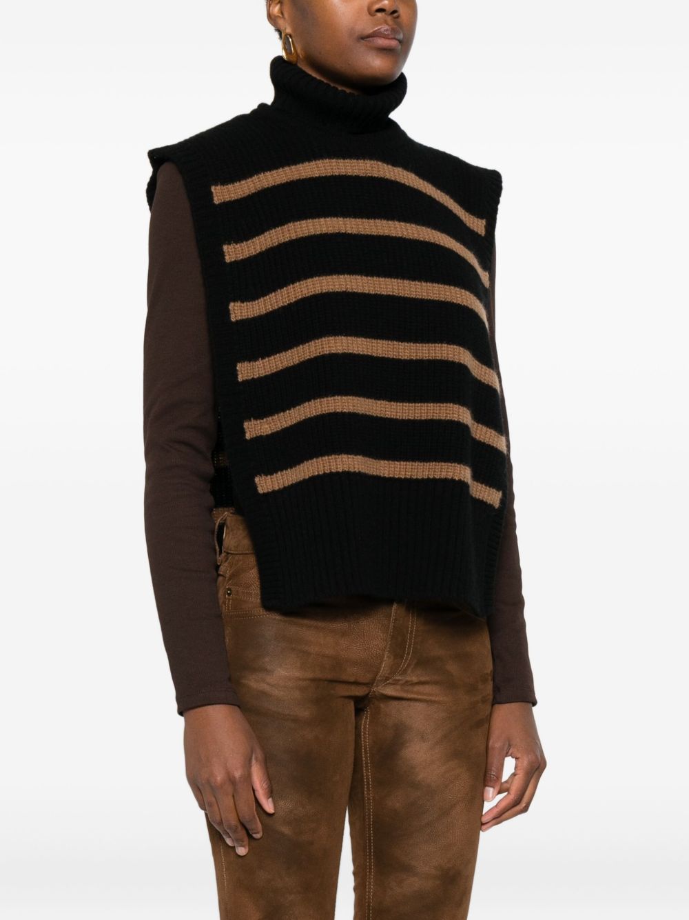 Black Wool Turtleneck Sweater — DAVANTINO