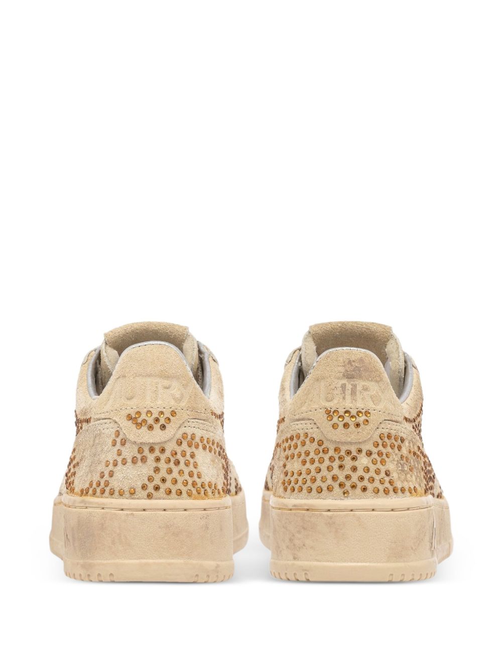 032C Beige Sneakers — Refined Comfort in Sandy Cream