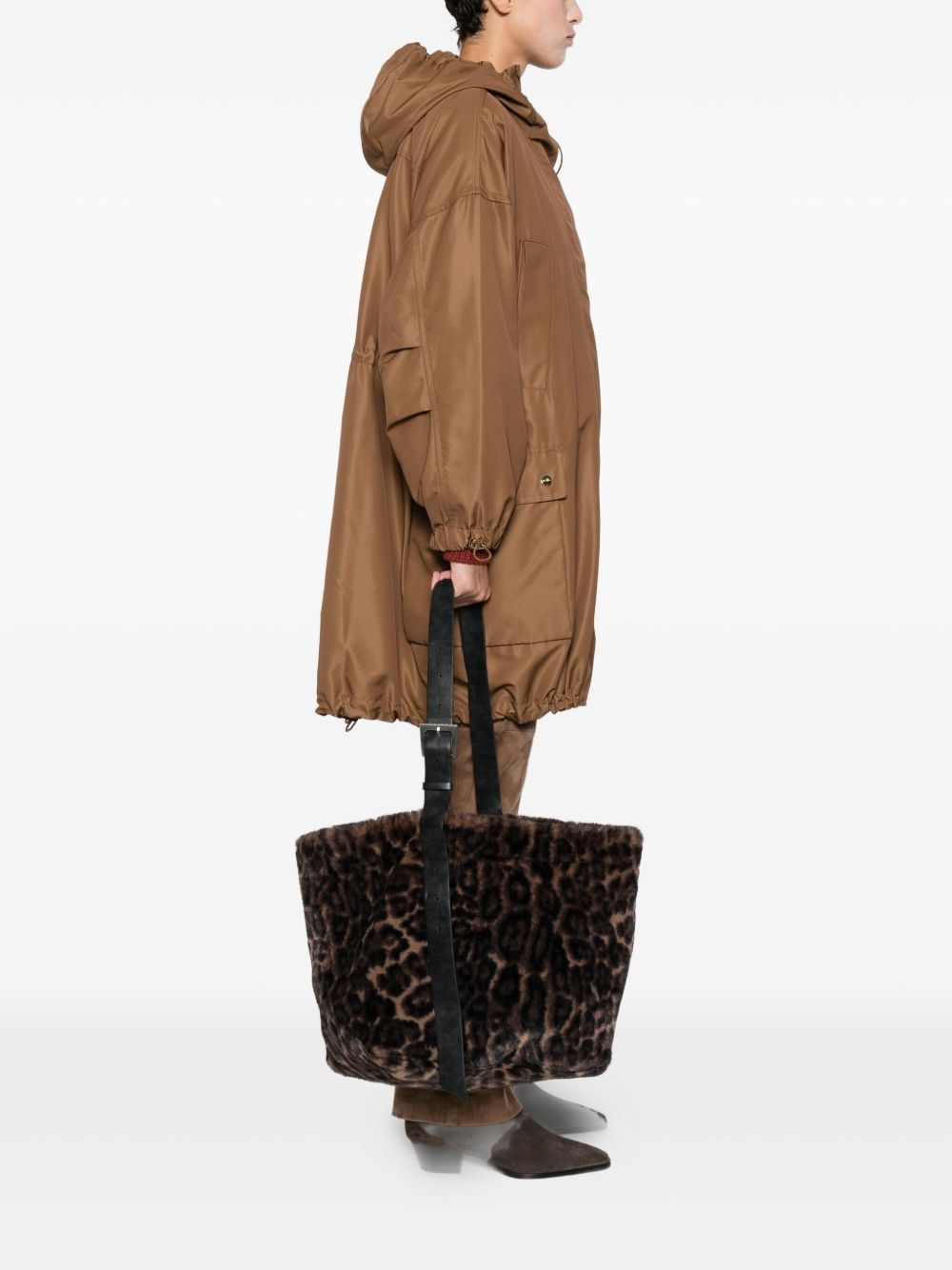 apPARIS Bags.. Brown