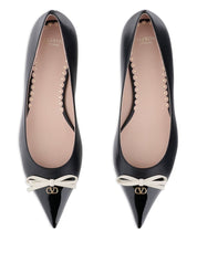 Valentino Garavani Flat shoes Black