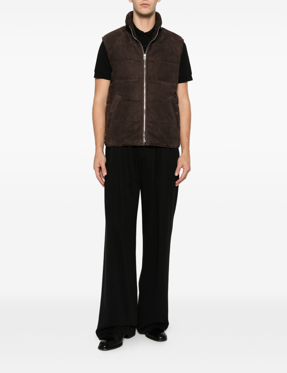 190147976---ss26---tomfordpre---jps011jmt013naa_1_p_7b92a6c6-8ddf-4576-99d5-d08c46c76f2b.jpg