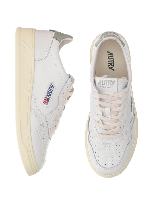 Autry Sneakers Grey — Medalist Low Leather (Men)