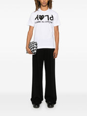 Comme des Garçons White T-shirt: Effortless Elegance