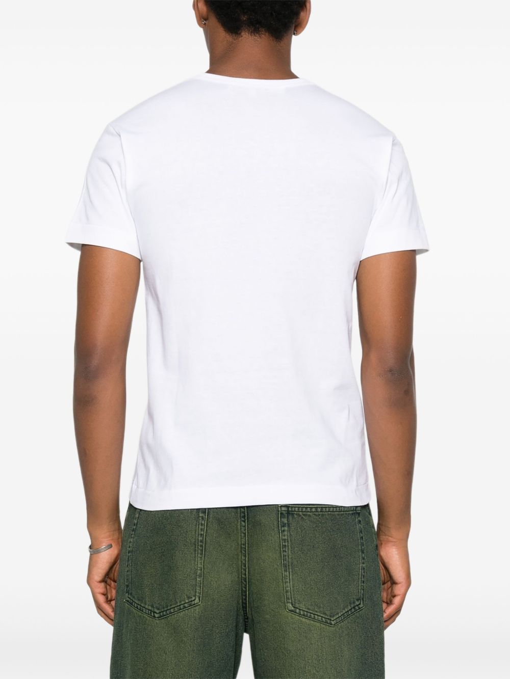 Comme des Garçons White T-Shirt: Effortless Elegance