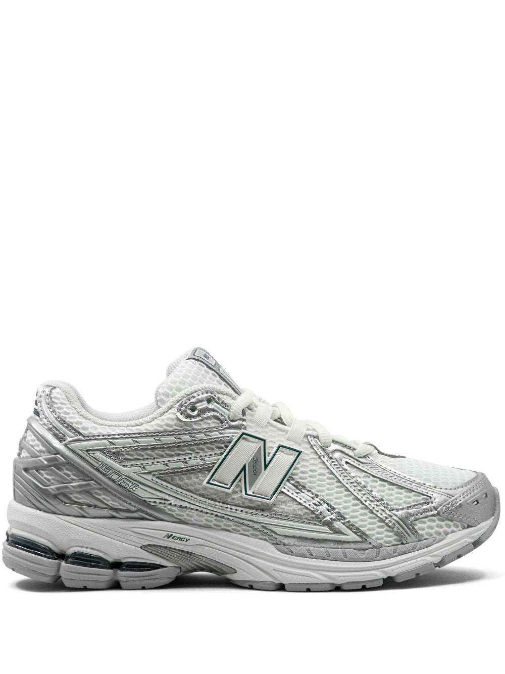 New Balance Sneakers Silver — Men’s Designer Sneakers