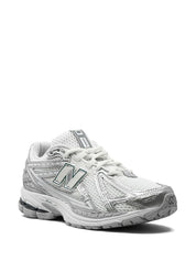 New Balance Sneakers Silver — Men’s Designer Sneakers