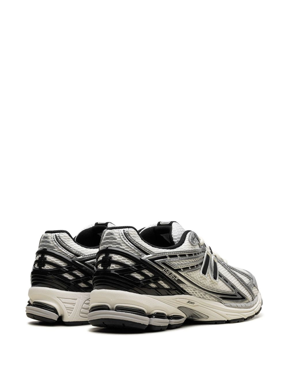 190162833---ss26---newbalance---m1906rerdwhitesilverblack_1_p.jpg