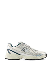 New Balance Sneakers White