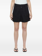 Closed Shorts — Cotton & Linen Short Trousers