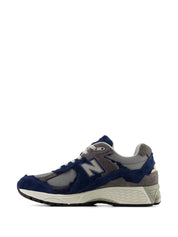 New Balance M2002D Sneakers for Men — Navy Blue