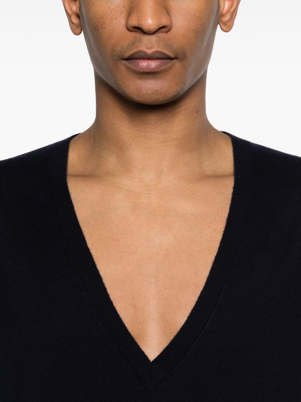 extreme cashmere Sweaters - V‑Neck Cashmere Tops