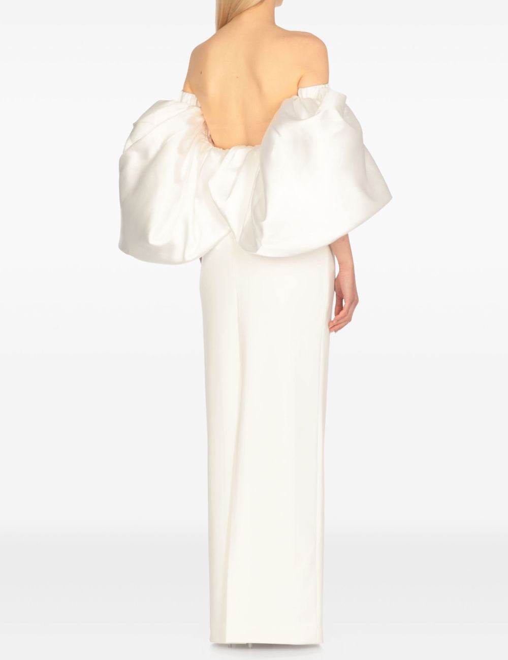 190184518---ss26---solacelondonmain---os43018pearl_1_p.jpg