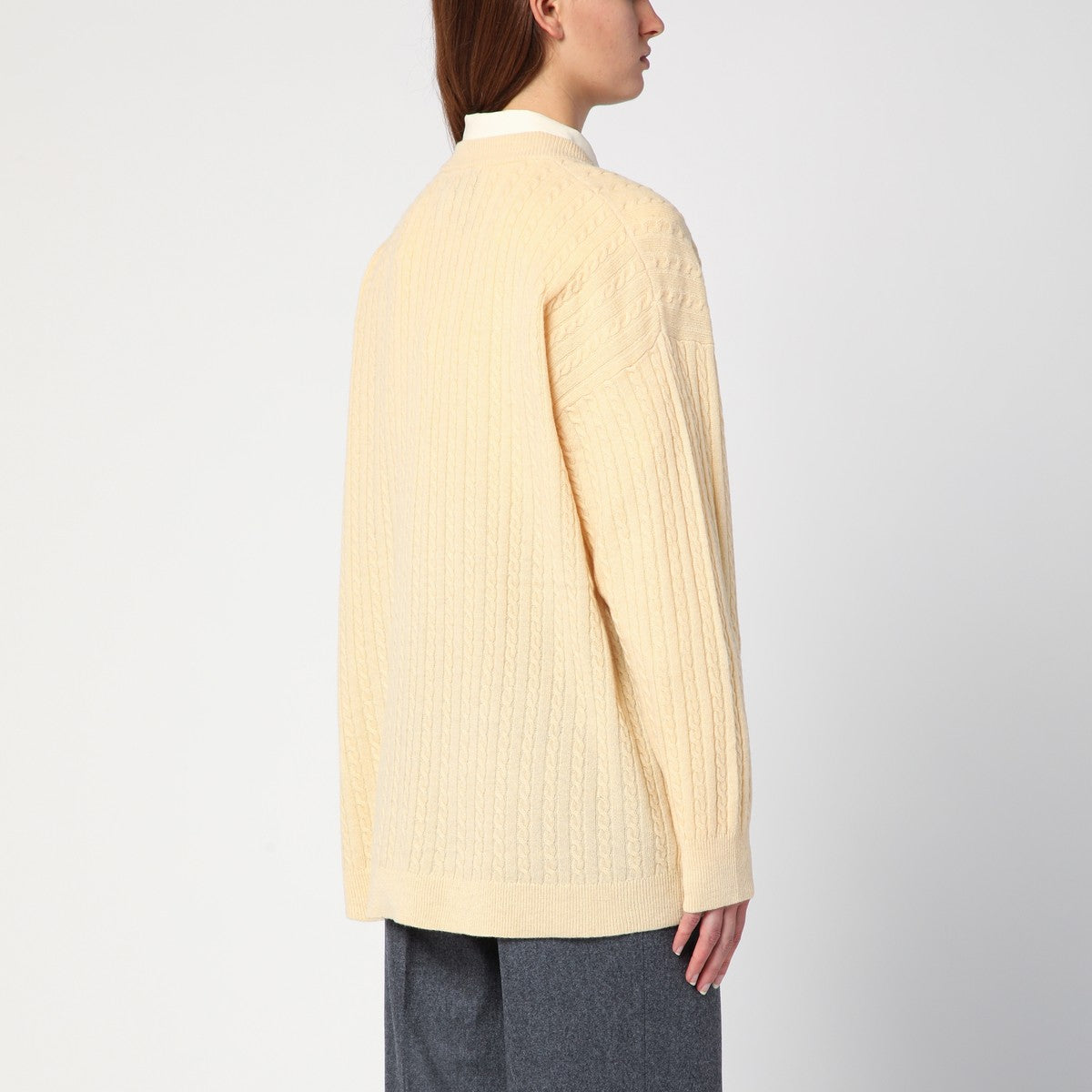 Light Yellow Como Wool‑Cashmere Pullover — Oversized V‑Neck
