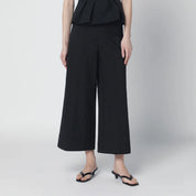 SIMKHAI Kallin black shorts